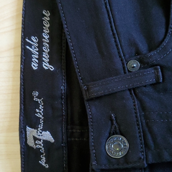 7FAM Ankle Gwenevere Distressed Mid Rise Jeans, Size 27 - Picture 7 of 16